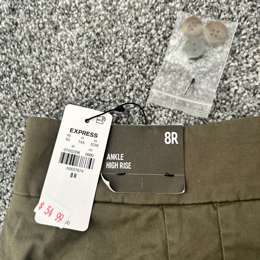 Express Pants!! - Picture 2 of 4